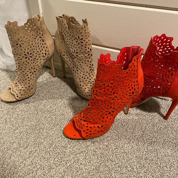 Beautiful Aldo High Heels with Cut Out Details - Picture 2 of 3